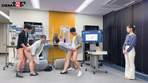 「私たちが気持ちよくなれなければ、お客様におススメできません♥」あるゴム用品メーカーが新規事業として女子社員を中心としたコンドーム開発チームを開設、やるからには少しでもいいものをと自らデモ品を着用し、社内で性行為をするにあたり、他部署からの批判もあったが、試用セックスを繰り返した記録の話