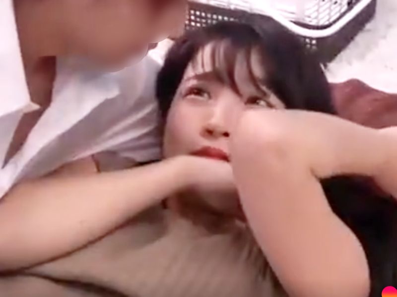 息子の為にアナルを解禁するお母さん 丸山ふみな