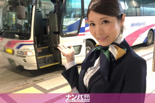 Fカップ美巨乳の美人お姉さん えみり 26歳 外国人客向け観光案内のナンパハメ撮り！マジ軟派、初撮。 864