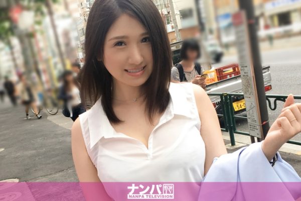Eカップ美乳の美人妻 れな 30歳 翻訳スタッフのナンパ中出しハメ撮り！マジ軟派、初撮。 863 in 中目黒