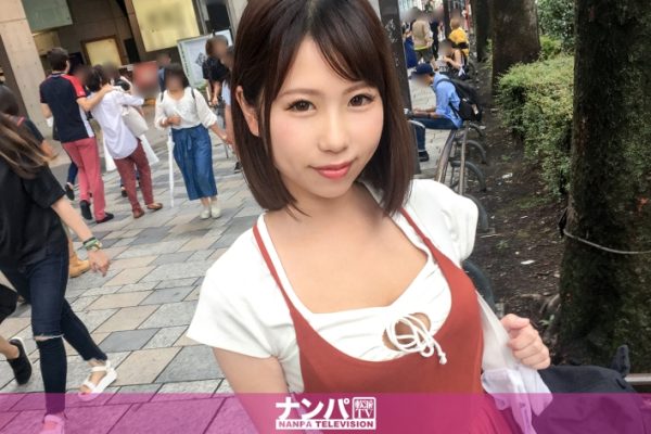 サングラスをかけた美少女 ちさと 22歳 ファミレス店員のオナニー＆ナンパハメ撮り！マジ軟派、初撮。 899