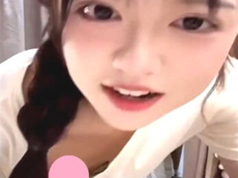【動画あり】この美少女アイドルの生配信乳首ポロリ、めちゃくちゃHだった