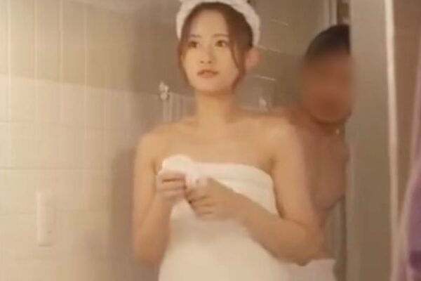 『希島あいり＼中出しNTR~女上位』ふふ洗体したげる。終電難民を連れ込みしたタオル一枚が馬乗りで注入させちまうエロ動画wwwwww