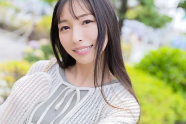 『激乱れデート＼幼顔ママ』ふふ飲精ですね。年下棒にカラダを許した敏感体質が発情メスと化しナマを何度もね停めるエロ動画wwwwwww